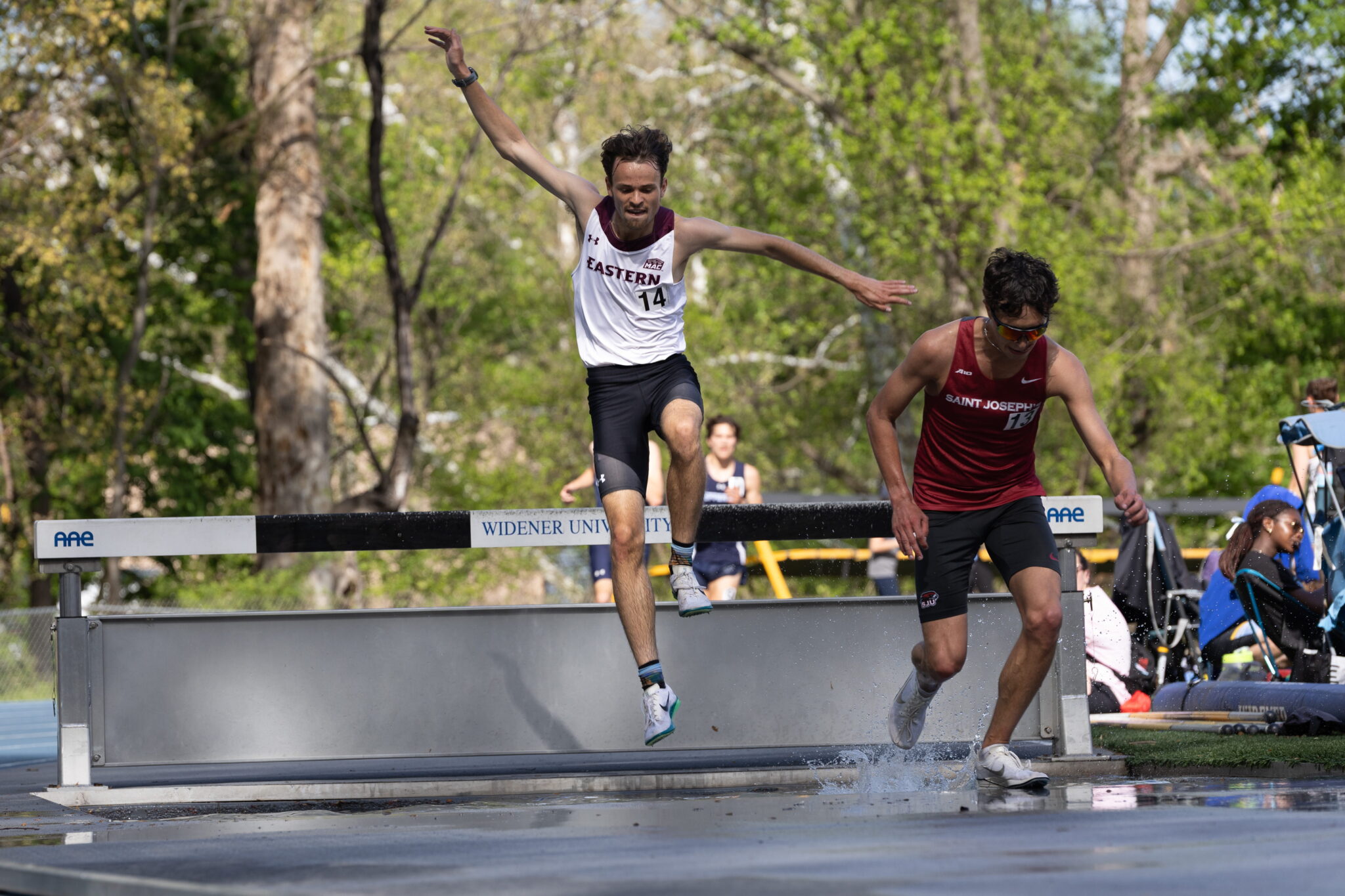 Mellinger leaves his mark on Eastern track – The Waltonian